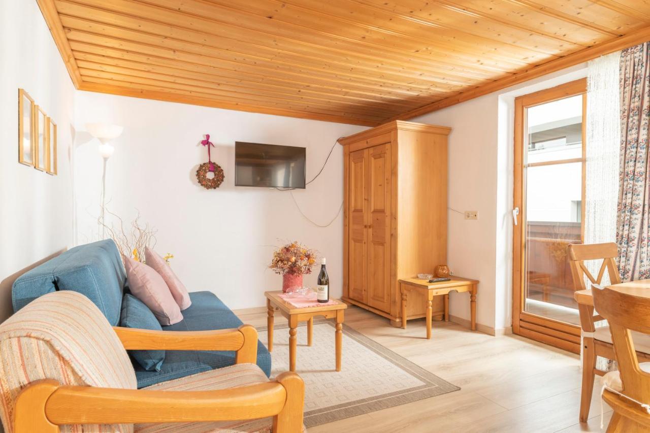 Appartements Bernhofer ザールバッハ・ヒンターグレム エクステリア 写真