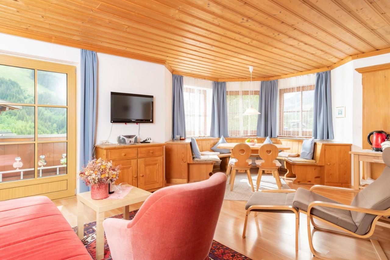 Appartements Bernhofer ザールバッハ・ヒンターグレム エクステリア 写真