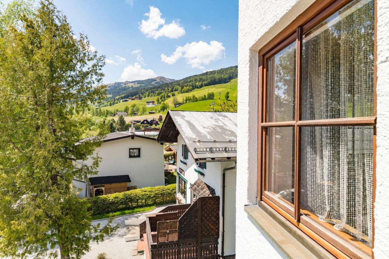 Appartements Bernhofer ザールバッハ・ヒンターグレム エクステリア 写真